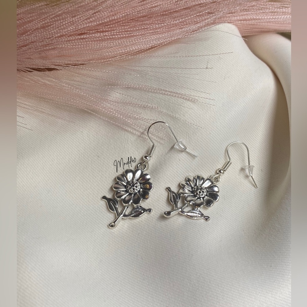 Handmade Daisy Earrings